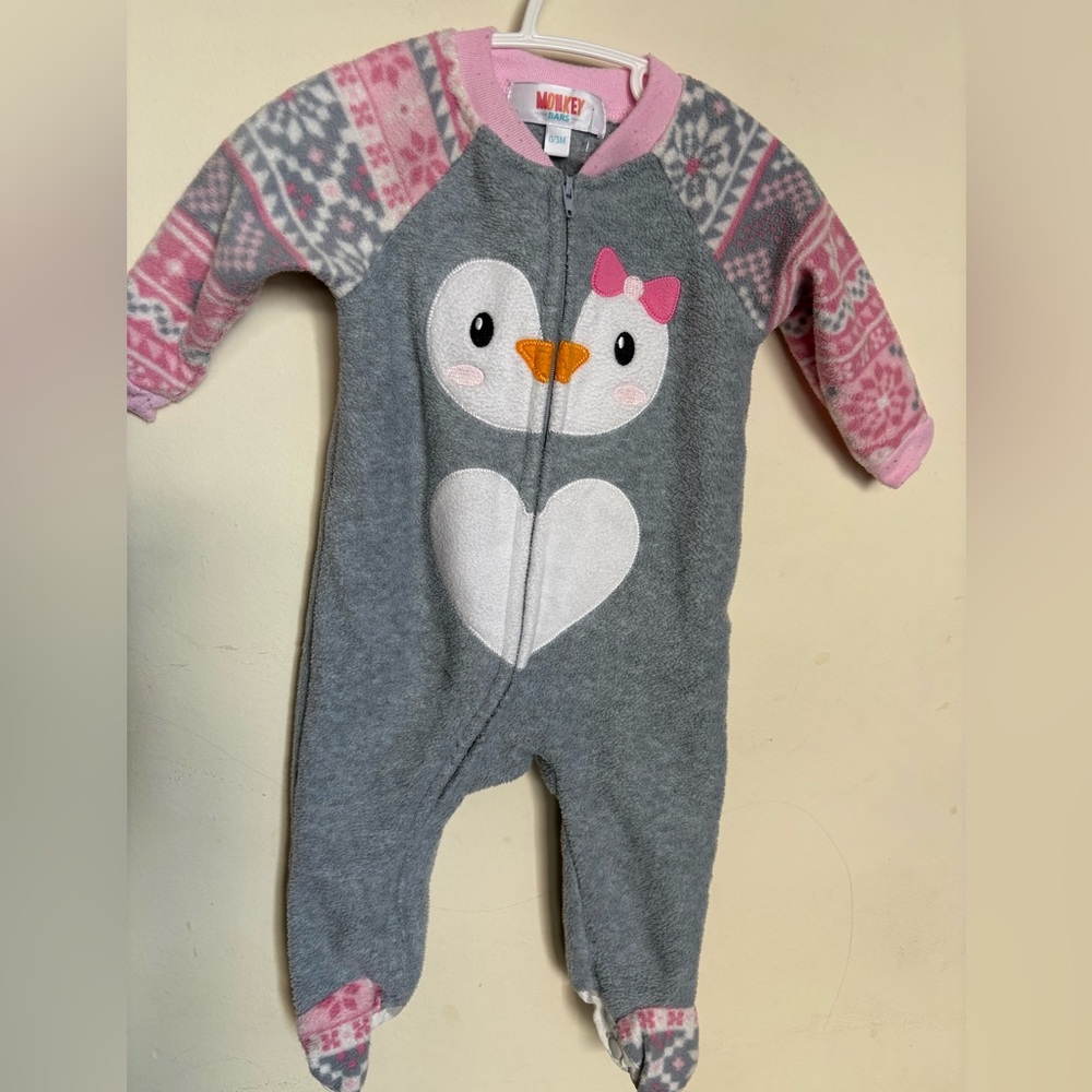 Monkey bars Gray and Pink Penguin Kids One Piece size 0-3mths